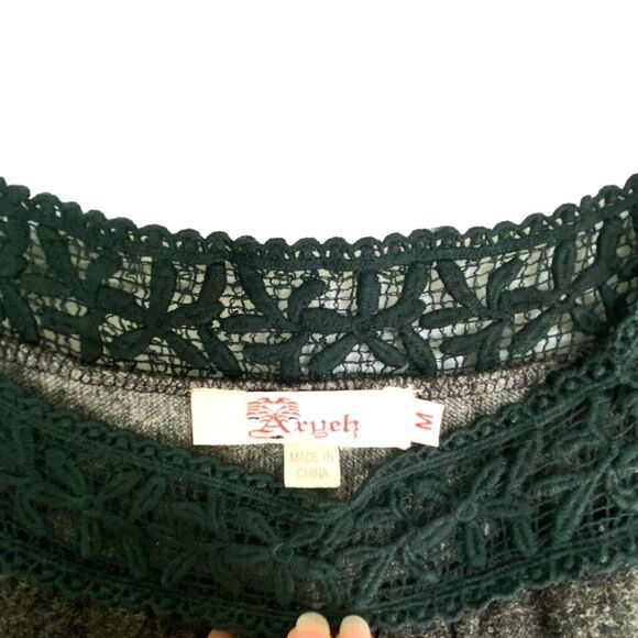 Aryeh Charcoal Grey Three Quarter Sleeve Mini Knit Sweater Dress Size Medium - Picture 7 of 7